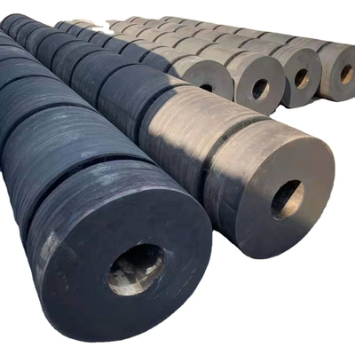 Dostosowany 1000-5000 mm Długie cylindryczne gumowe fender 60-85HA Twardość 100-2000 mm średnica