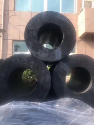 10 - 1000 kg Cylindryczny gumowy fender Absorbent wysokiej energii Ochrona środowiska morskiego