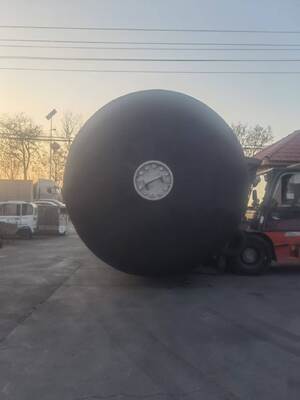 Odbojnica piankowa wypełniona pianką, o solidnej strukturze EVA, odpowiednia do portów, marin i przemysłowych stacji dokujących